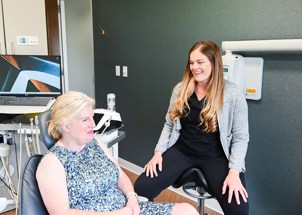 Grand Rapids, MI Porcelain Veneers Dentists